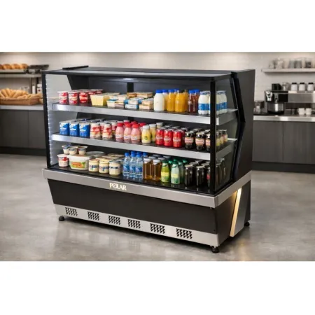 Balcão refrigerado de açougue com carnes expostas